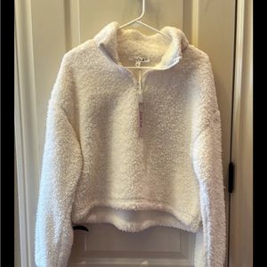 Love tree White Sherpa NWT Sz L